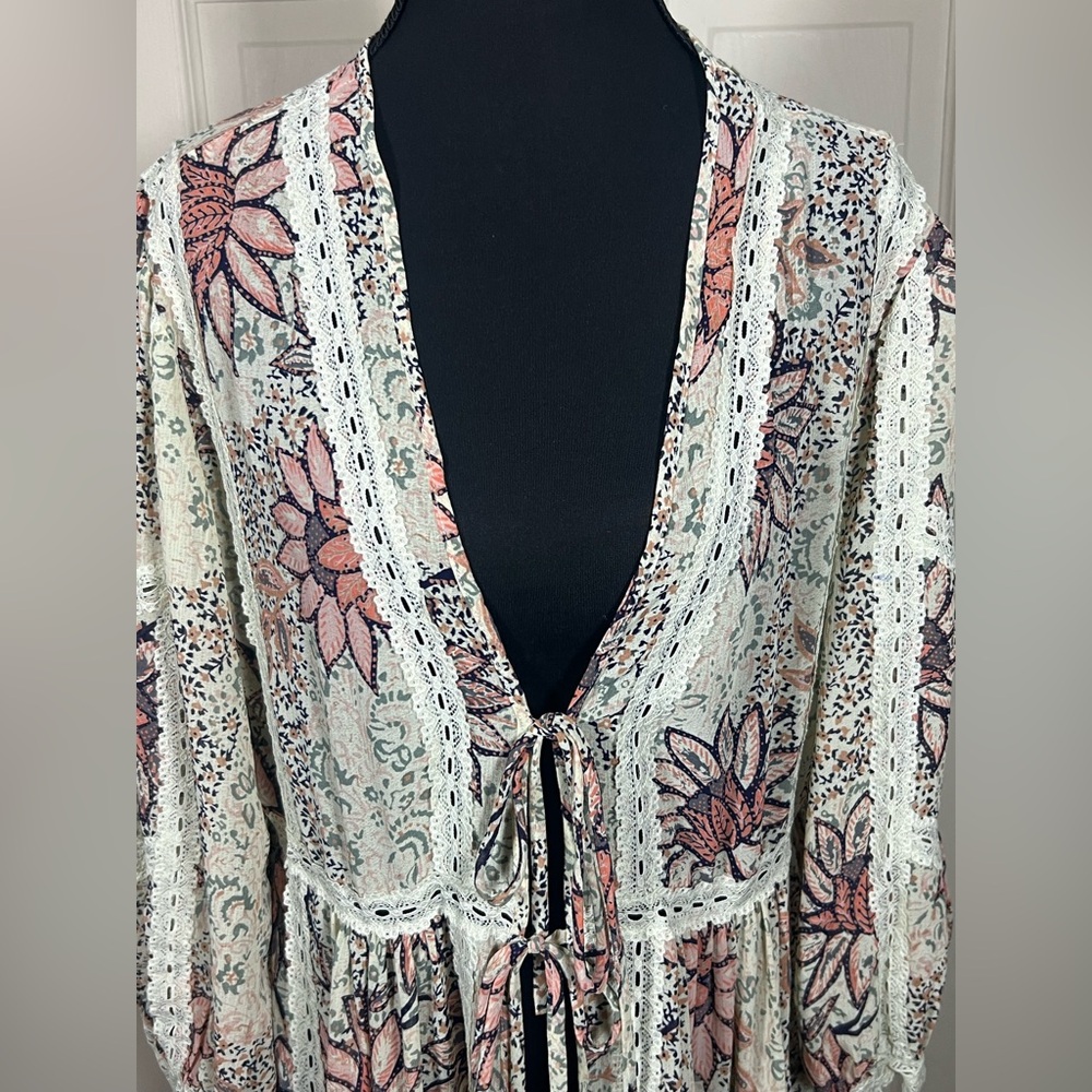 Free People NWT Grasslands Duster Kimono Floral Lace Tie XS/S Fits L Boho DU - Picture 5 of 8